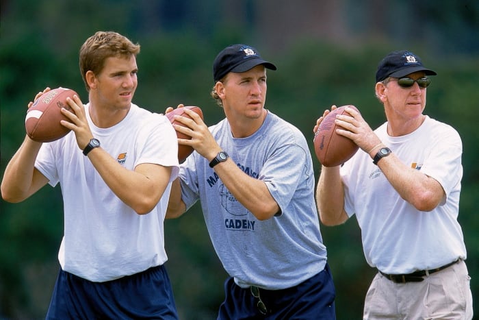 2002-Eli-Peyton-Archie-Manning-001256941.jpg